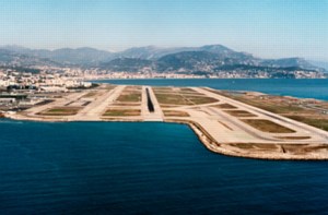 Aterratges a la capçalera 04L de l'aeroport de Niça